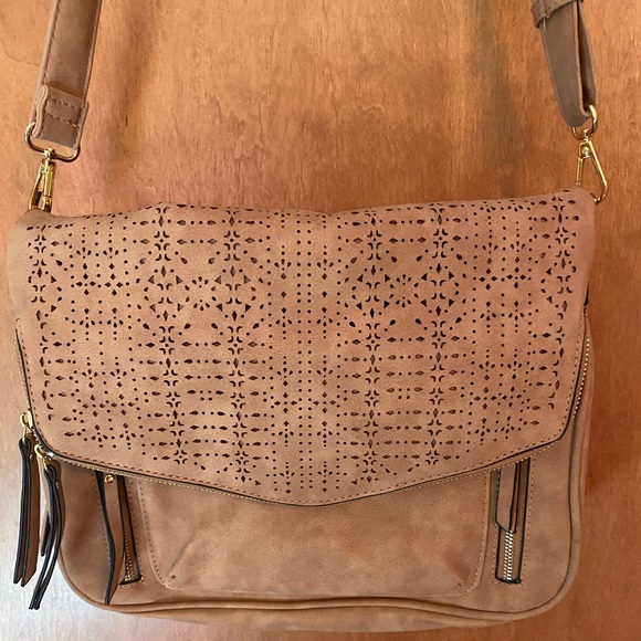 Neutral suede-like crossbody bag, like new! - Picture 1 of 9